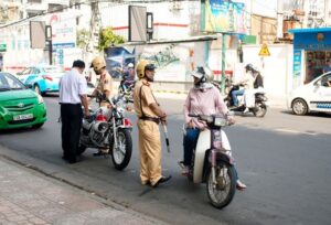 kiểm tra phạt nguội